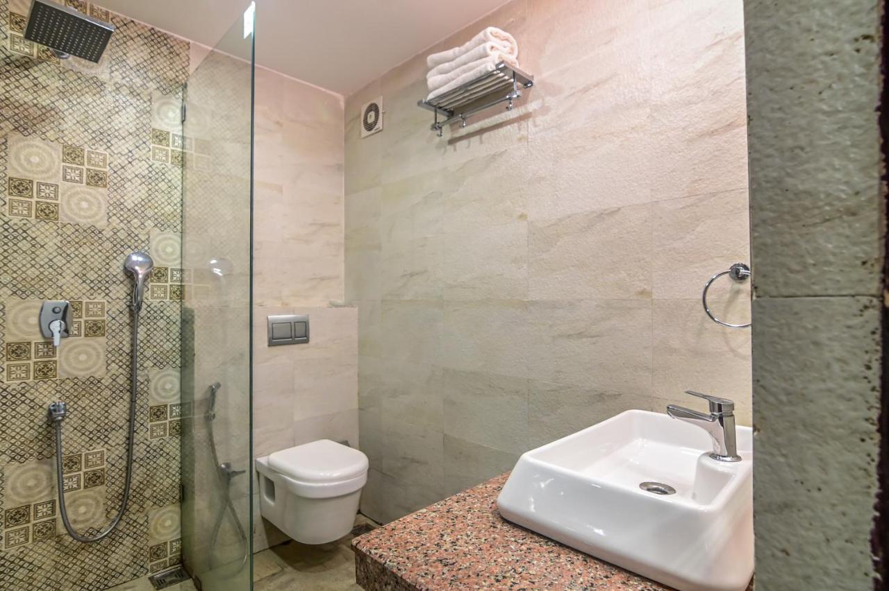De Falcon Goa Beach Resort Candolim Dış mekan fotoğraf